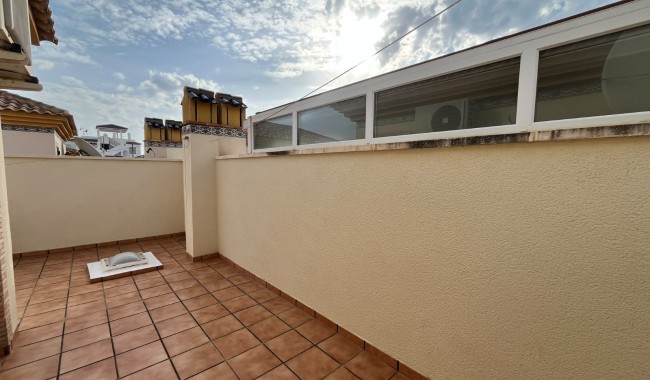 Begagnad - Quatro hus - Villamartín - PAU 8