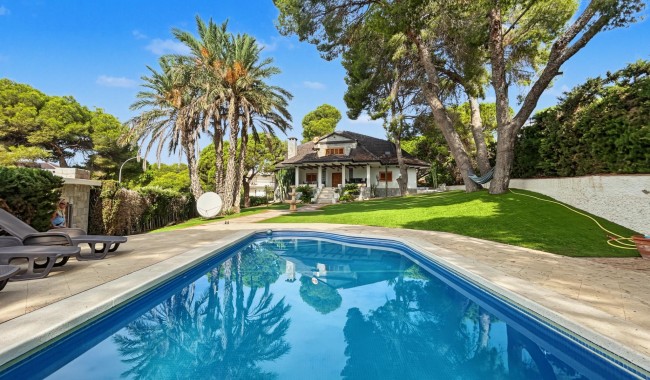 Villa - Segunda mano - Orihuela Costa - Dehesa de Campoamor