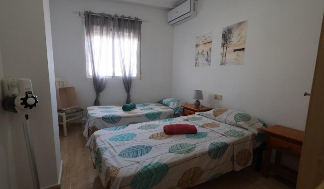 Segunda mano - Apartamento - Torrevieja - Estacion de autobuses