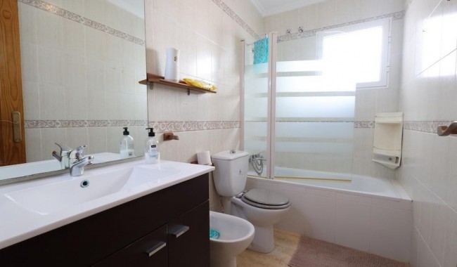 Segunda mano - Apartamento - Torrevieja - Estacion de autobuses