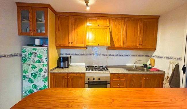 Sprzedaż - Apartament - Mil Palmeras