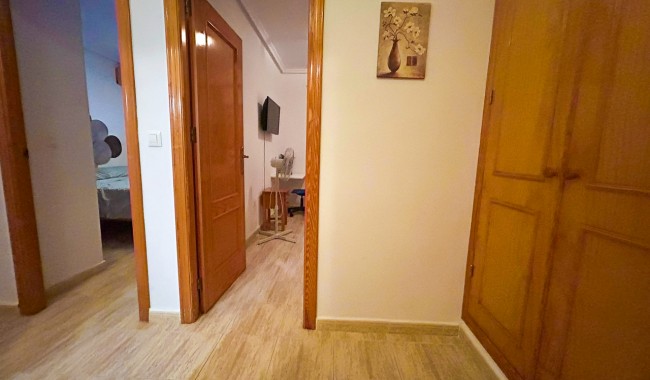 Sprzedaż - Apartament - Mil Palmeras