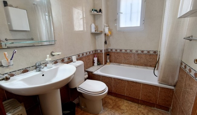 Resale - Townhouse - Algorfa