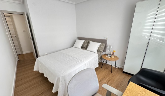 Sprzedaż - Apartament - Guardamar
