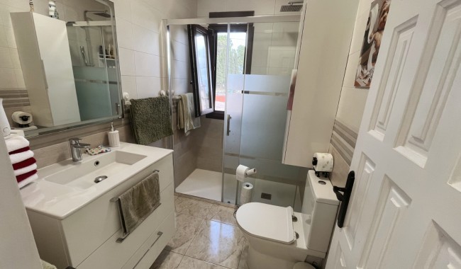 Resale - Villa - Daya Vieja