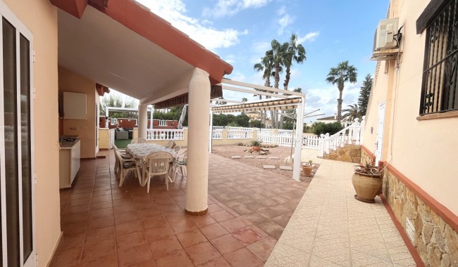 Resale - Villa - Daya Vieja