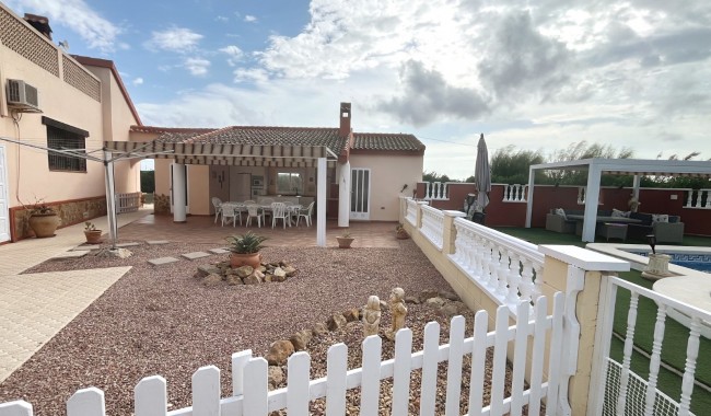 Resale - Villa - Daya Vieja
