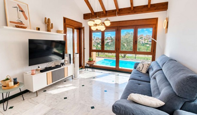 Resale - Villa - Algorfa - La Finca golf