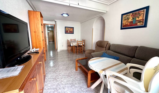 Resale - Apartment - Guardamar - CENTRO