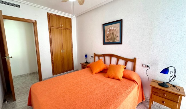 Resale - Apartment - Guardamar - CENTRO