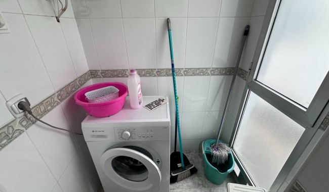 Resale - Apartment - Guardamar - CENTRO