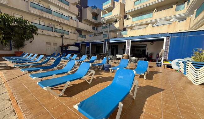 Sprzedaż - Apartament - Cabo Roig