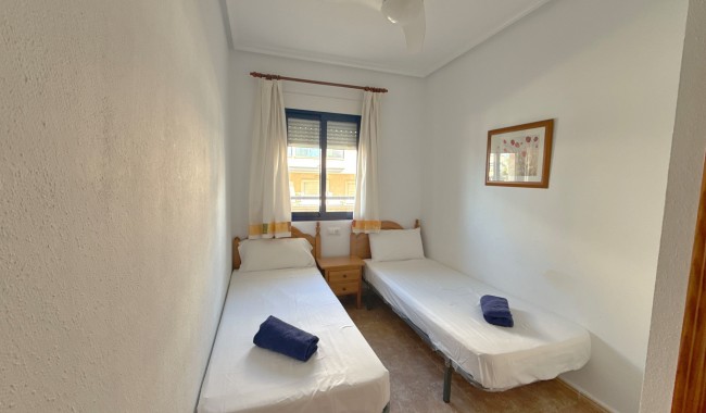 Sprzedaż - Apartament - Cabo Roig