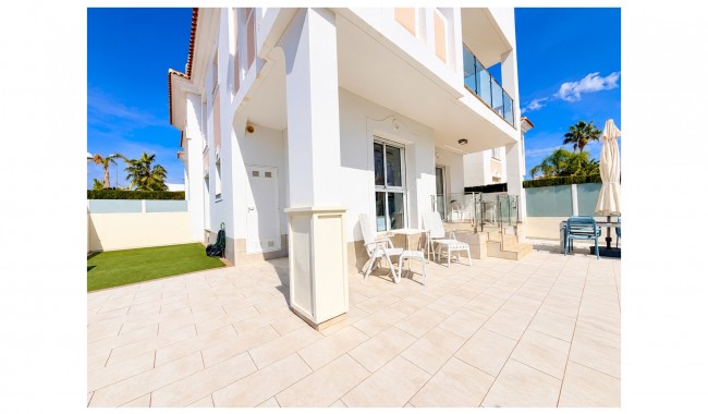 Apartament - Sprzedaż - Ciudad Quesada - Doña pepa