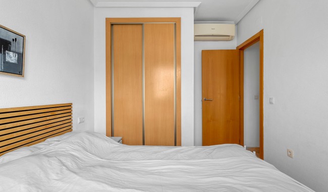 Sprzedaż - Apartament - Torrevieja