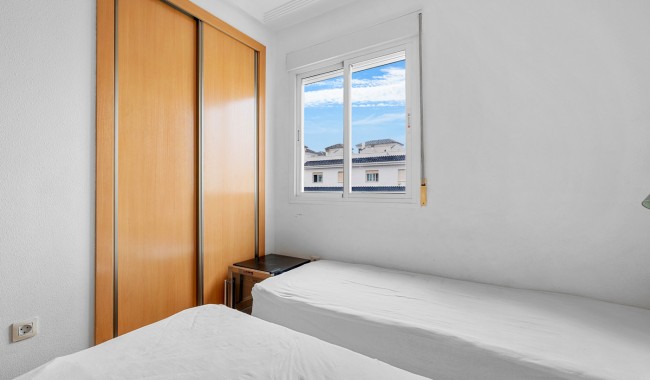 Sprzedaż - Apartament - Torrevieja
