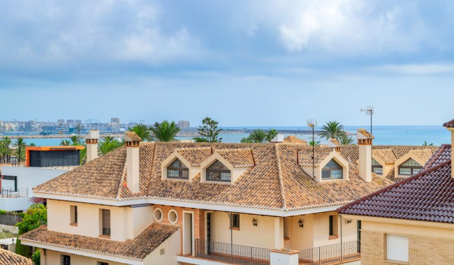 Sprzedaż - Apartament - Torrevieja
