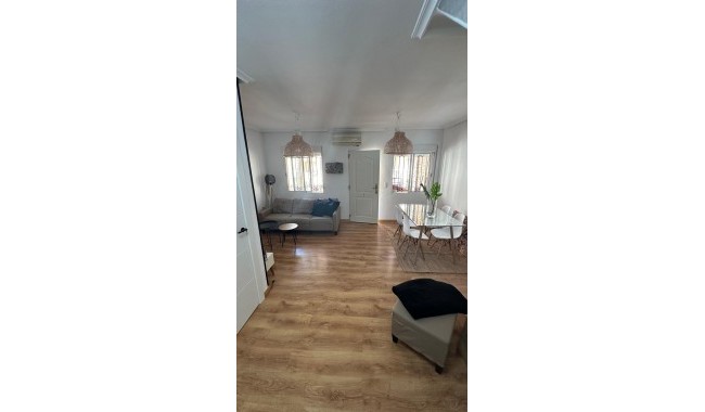 Sprzedaż - Apartament - Orihuela costa