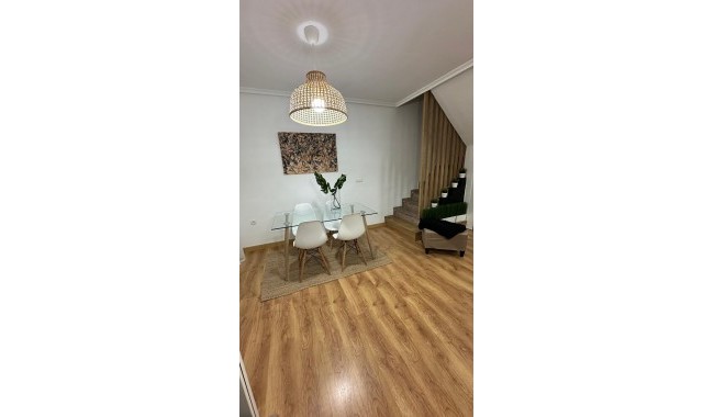 Sprzedaż - Apartament - Orihuela costa