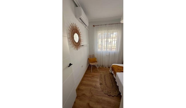 Sprzedaż - Apartament - Orihuela costa