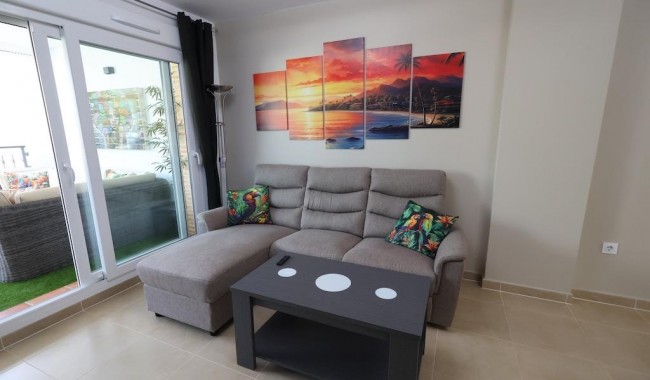 Sprzedaż - Apartament - Orihuela costa - Villamartín