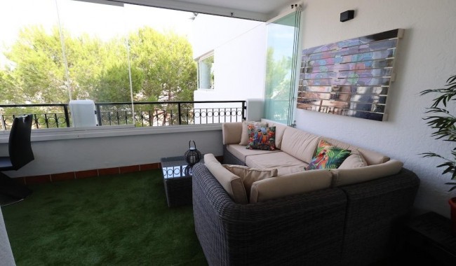 Sprzedaż - Apartament - Orihuela costa - Villamartín