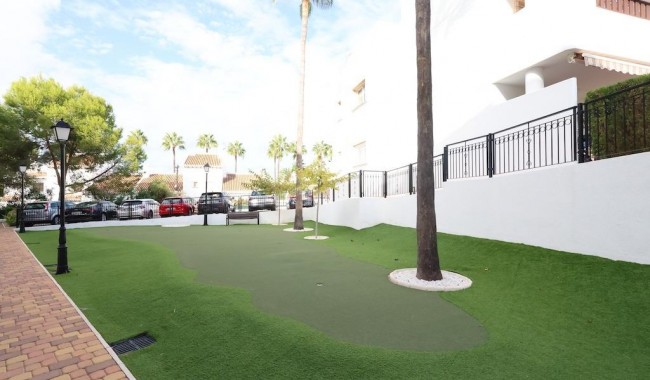 Sprzedaż - Apartament - Orihuela costa - Villamartín