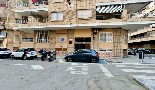 Lägenhet - Begagnad - Torrevieja - Centro