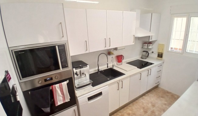 Brukt - Villa - Villamartín - Costa Blanca