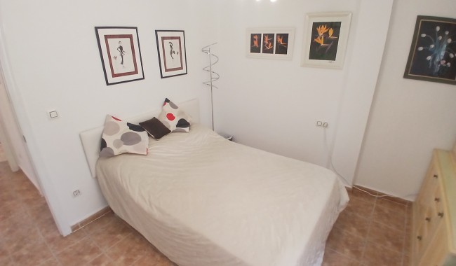 Brukt - Villa - Villamartín - Costa Blanca