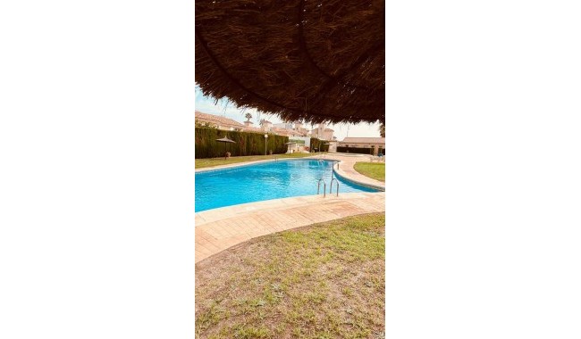 Brukt - Villa - Villamartín - Costa Blanca