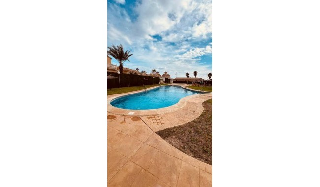 Brukt - Villa - Villamartín - Costa Blanca