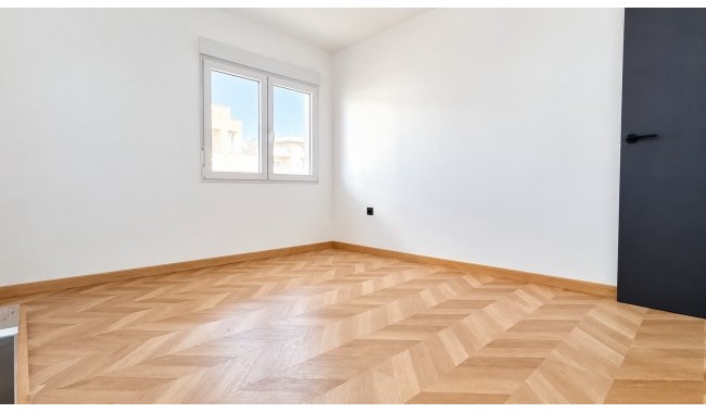 Sprzedaż - Apartament - Torrevieja