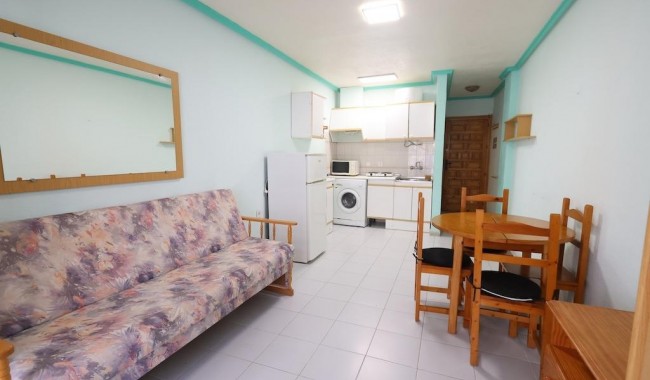 Segunda mano - Apartamento - Torrevieja - Torreta florida