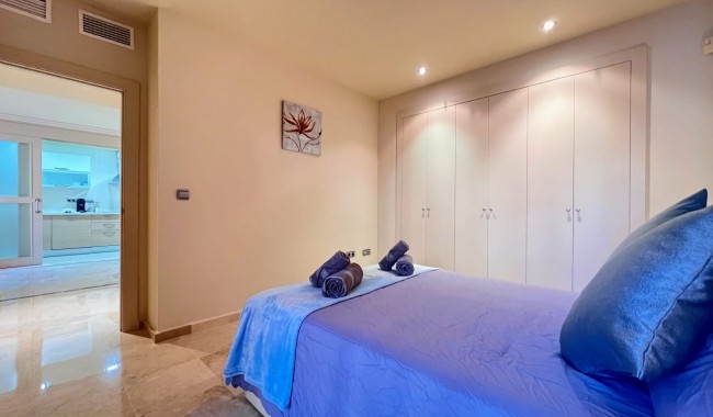 Sprzedaż - Apartament - LOS ALCÁZARES