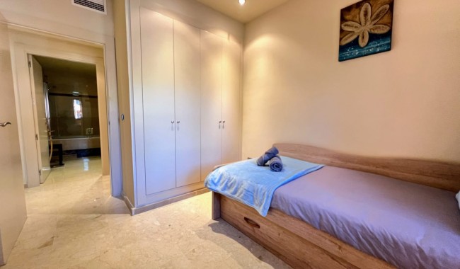 Sprzedaż - Apartament - LOS ALCÁZARES