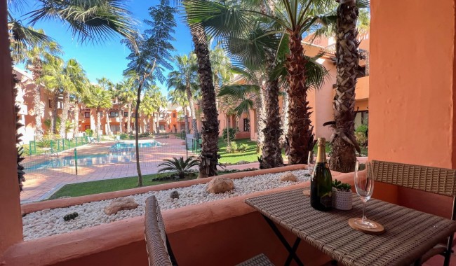 Sprzedaż - Apartament - LOS ALCÁZARES