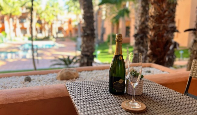 Sprzedaż - Apartament - LOS ALCÁZARES