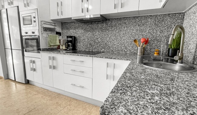 Resale - Apartment - Torrevieja - Torreta florida