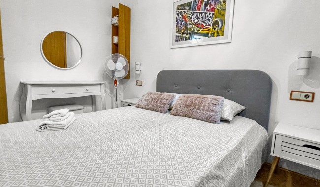 Resale - Apartment - Torrevieja - Torreta florida