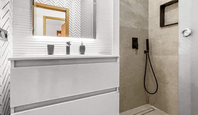 Resale - Apartment - Torrevieja - Torreta florida