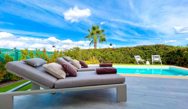 Brukt - Villa - Algorfa