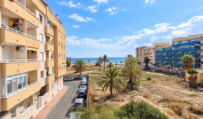 Apartment - Resale - Torrevieja - Torrevieja