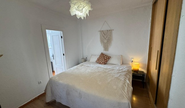 Resale - Apartment - Torrevieja - Los Altos