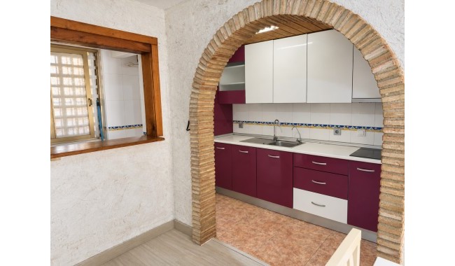Sprzedaż - Apartament - Torrevieja - Playa de los Naufragos