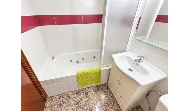 Sprzedaż - Apartament - Torrevieja - Playa de los Naufragos