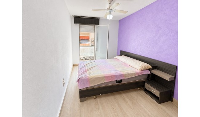 Sprzedaż - Apartament - Torrevieja - Playa de los Naufragos
