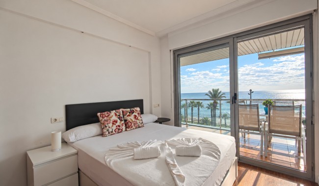 Sprzedaż - Apartament - Torrevieja - Playa del cura