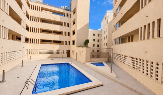 Sprzedaż - Apartament - Torrevieja - Playa del cura