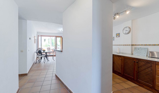 Resale - Apartment - Punta Prima